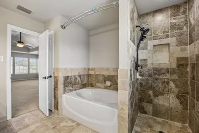 4217 Bent Oaks Drive, Arlington, TX 76001 - Photo 18