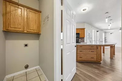 4217 Bent Oaks Drive, Arlington, TX 76001 - Photo 10
