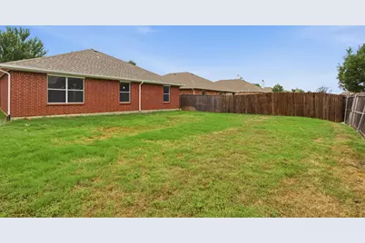 2051 Sunny Side Drive, Little Elm, TX 75068 - Photo 34