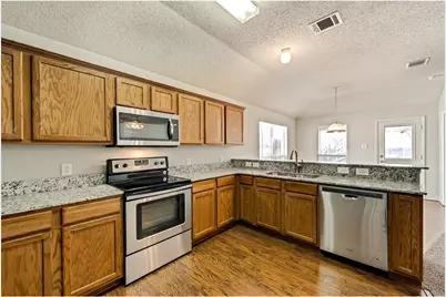 1004 Margaret Drive, McKinney, TX 75071 - Photo 2