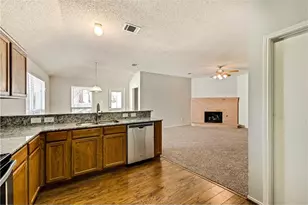 1004 Margaret Dr, McKinney, TX 75071 - Photo 4