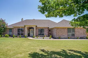 162 Lakeview Dr, Aledo, TX 76008 - Photo 1