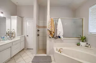 162 Lakeview Dr, Aledo, TX 76008 - Photo 22