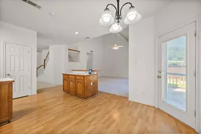 6505 Ashwood Drive, Arlington, TX 76016 - Photo 8