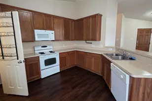 8928 Sunny Hollow Dr, Fort Worth, TX 76179 - Photo 14