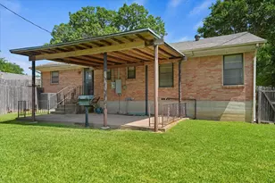 849 Berkinshire Dr, Dallas, TX 75218 - Photo 32