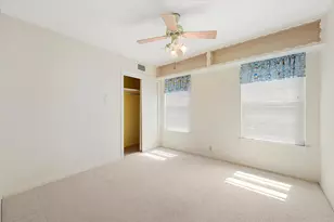 849 Berkinshire Dr, Dallas, TX 75218 - Photo 20