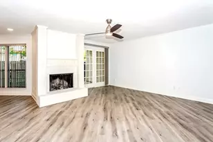 16301 Ledgemont Ln, Addison, TX 75001 - Photo 2