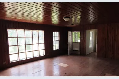 717 Tulane Street, Beverly Hills, TX 76711 - Photo 4