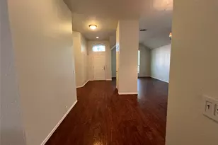 334 Touchdown Dr, Irving, TX 75063 - Photo 8