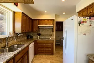 2800 Clearmeadow St, Bedford, TX 76021 - Photo 4
