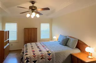 2800 Clearmeadow St, Bedford, TX 76021 - Photo 16