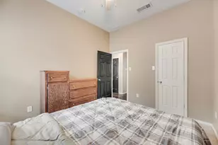 221 Bluefinch Dr, Little Elm, TX 75068 - Photo 18