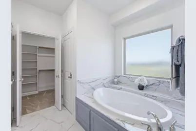 648 Half Moon Way, Runaway Bay, TX 76426 - Photo 16