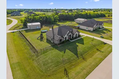 1600 Lynx Loop, Forney, TX 75126 - Photo 2