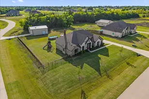 1600 Lynx Loop, Forney, TX 75126 - Photo 2