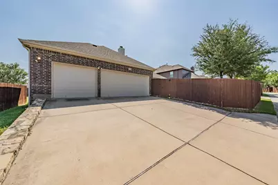 3310 Edinburgh Drive, Sachse, TX 75048 - Photo 36