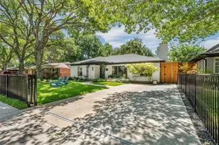 7166 Dalewood Ln, Dallas, TX 75214 - Photo 2