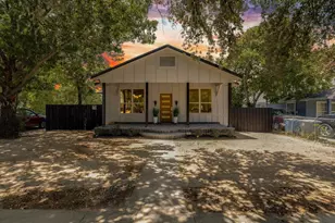 2401 Ingersoll St, Dallas, TX 75212 - Photo 1