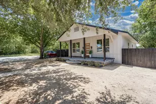 2401 Ingersoll St, Dallas, TX 75212 - Photo 2