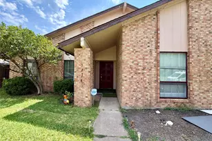 5218 Barcelona Dr, Garland, TX 75043 - Photo 2