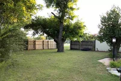 310 Hickory, Hico, TX 76457 - Photo 30