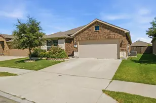 1113 Twin Brooks Ln, Fort Worth, TX 76177 - Photo 2
