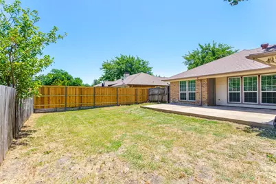 2506 McKensie Lane, Grand Prairie, TX 75052 - Photo 28