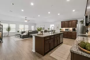 9916 Mescalbean Blvd, Fort Worth, TX 76036 - Photo 6