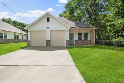 613 Lamar Street, Sulphur Springs, TX 75482 - Photo 1