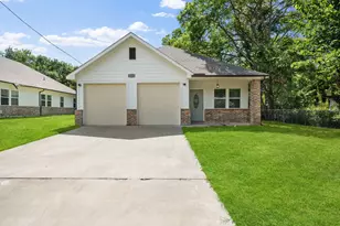 616 Lamar St, Sulphur Springs, TX 75482 - Photo 1