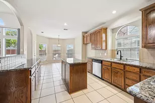 381 Fairlanding Ave, Fairview, TX 75069 - Photo 10