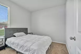 9752 New Bern Dr, Fort Worth, TX 76108 - Photo 10