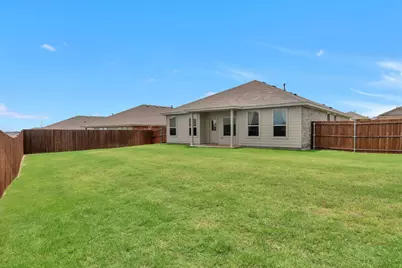 9752 New Bern Drive, Fort Worth, TX 76108 - Photo 16