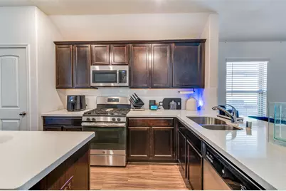 2445 Larimar Drive, Little Elm, TX 76227 - Photo 10