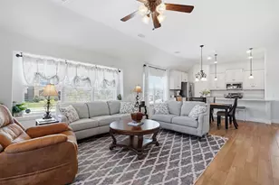 11800 Madrono Dr, Fort Worth, TX 76108 - Photo 12