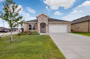 114 Drovers Dr, Cleburne, TX 76031 - Photo 1