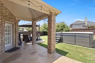 13909 Sparrow Hill Dr, Little Elm, TX 75068 - Photo 30