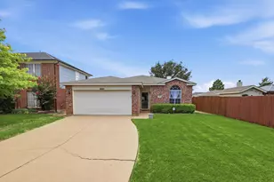 4600 Quartz Ct, Fort Worth, TX 76244 - Photo 2