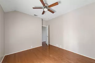 10613 Brandenberg Dr, Frisco, TX 75035 - Photo 26