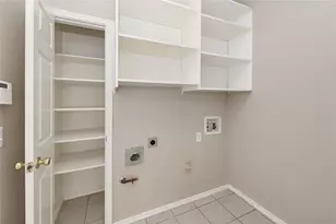 10613 Brandenberg Dr, Frisco, TX 75035 - Photo 32