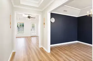 1912 Kentwood Ln, Carrollton, TX 75007 - Photo 2