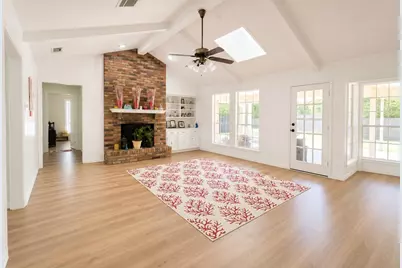 1912 Kentwood Lane, Carrollton, TX 75007 - Photo 4