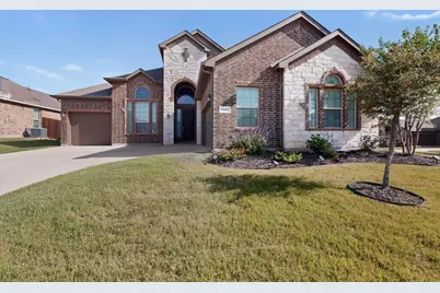 4401 Tall Meadow Court, Arlington, TX 76001 - Photo 1