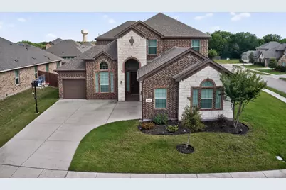 4401 Tall Meadow Court, Arlington, TX 76001 - Photo 4