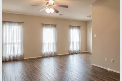 415 Harding, Lavon, TX 75166 - Photo 10