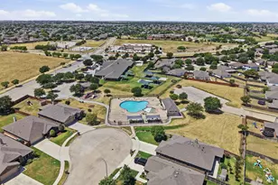 13533 Quail View Dr, Fort Worth, TX 76052 - Photo 30