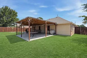 13533 Quail View Dr, Fort Worth, TX 76052 - Photo 28