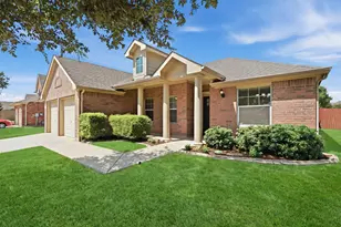 13533 Quail View Dr, Fort Worth, TX 76052 - Photo 2