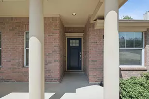 13533 Quail View Dr, Fort Worth, TX 76052 - Photo 4